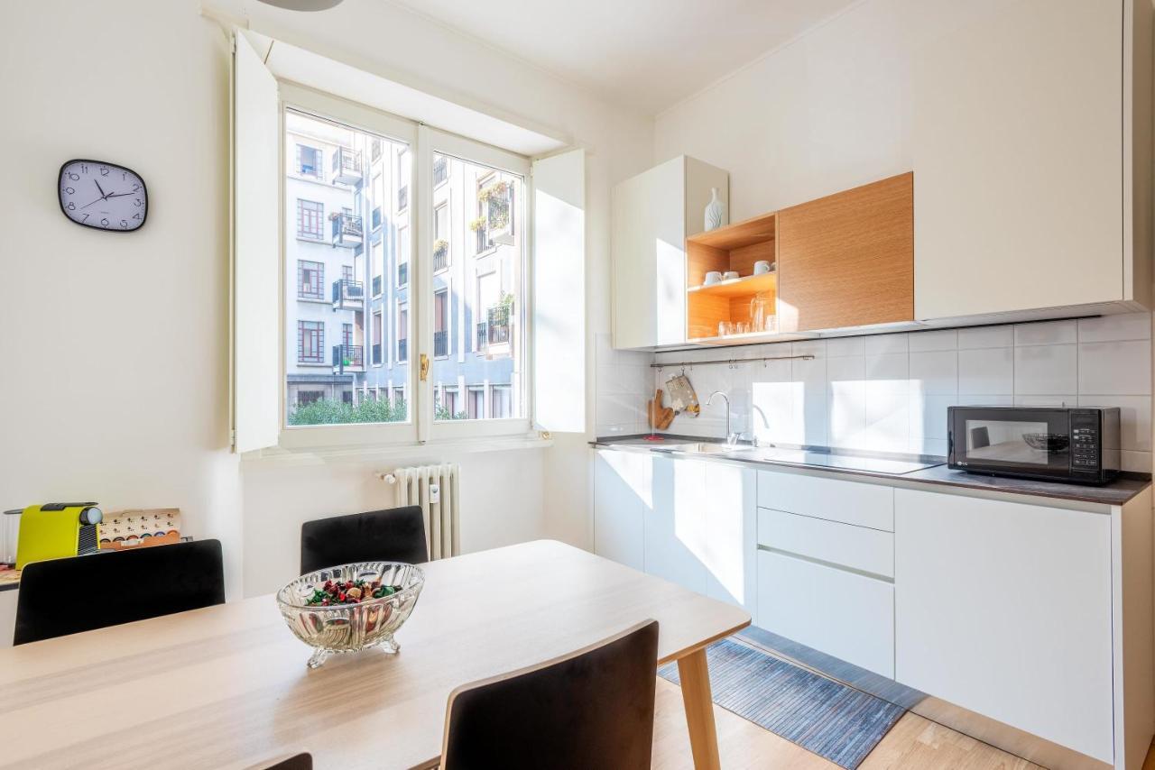 Spacious & Comfortable Apartment In Duomo By Easylife Milan Luaran gambar